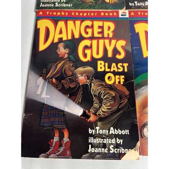 Danger Guys Books 1-4 Holywood Halloween by Abbott, Tony Children Chapter Books - Picture 9 of 9